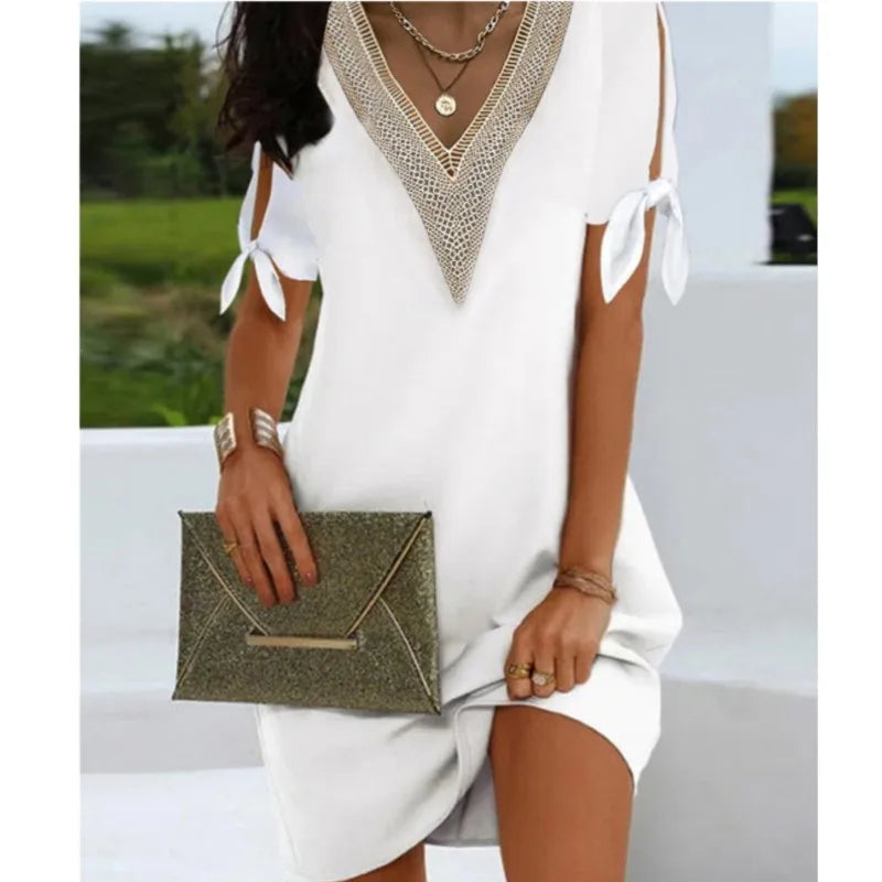 Vestido Feminino com Gola Detalhada Ana