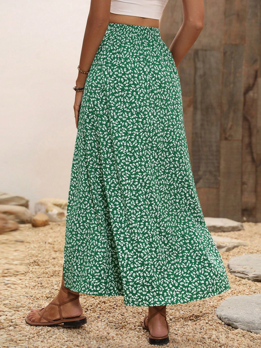 Saia Longa Floral com Fenda Lateral