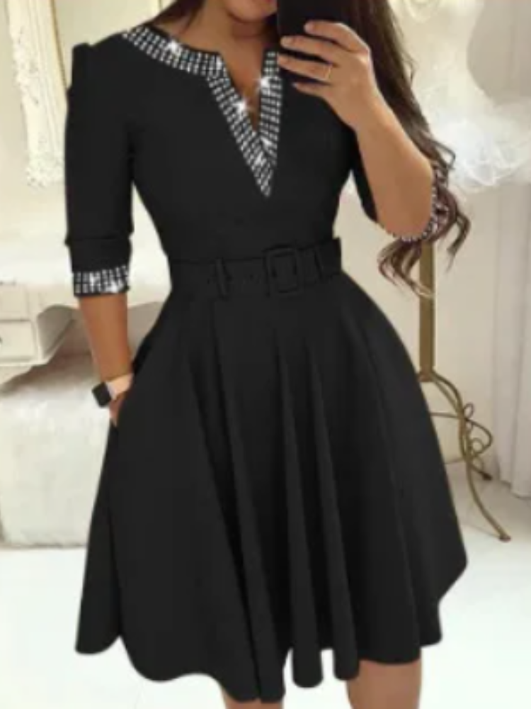 Vestido Manga Longa Preto Princesa