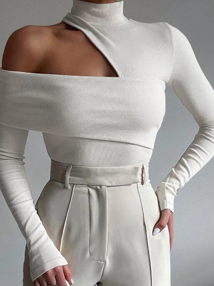 Blusa Manga Comprida Canelada com Ombro Aberto Sofia