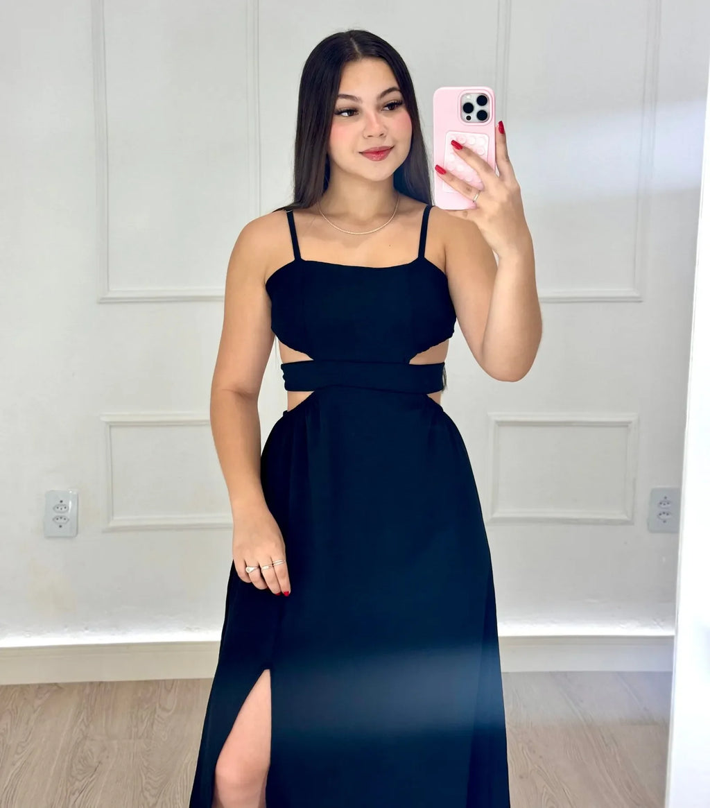 Vestido Midi Com Aberturas e Fenda Beatriz
