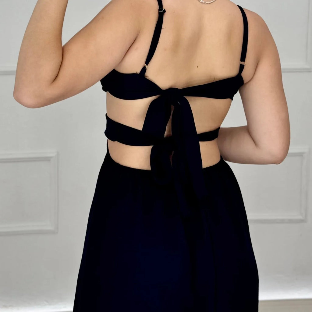 Vestido Midi Com Aberturas e Fenda Beatriz