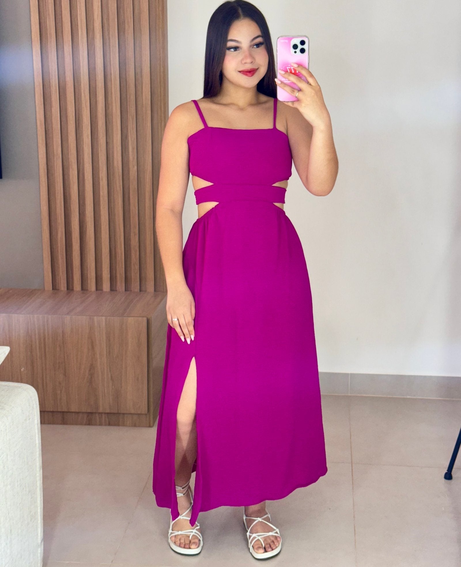 Vestido Midi Com Aberturas e Fenda Beatriz