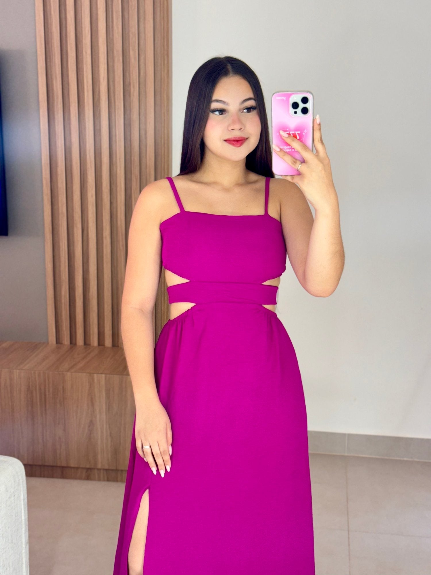Vestido Midi Com Aberturas e Fenda Beatriz